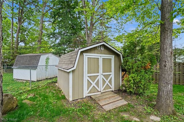 6536 Duneden Avenue, Solon, OH 44139
