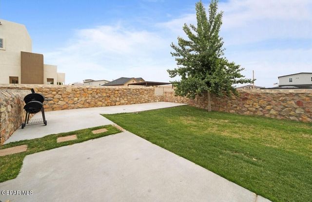 968 WILLOW RIVER Drive, El Paso, TX 79932