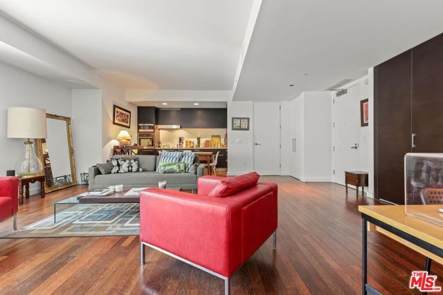 6250 Hollywood Boulevard 6L, Los Angeles, CA 90028