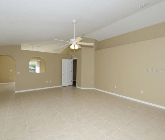 819 BRENTON LEAF DRIVE, Ruskin, FL 33570