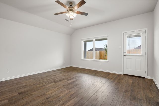 929 Rocket Plane Drive, Fort Worth, TX 76131