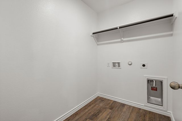 929 Rocket Plane Drive, Fort Worth, TX 76131