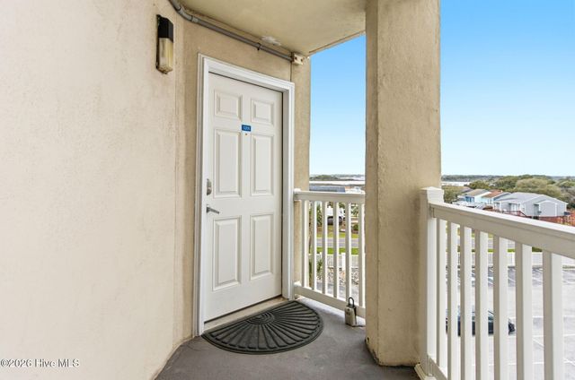 2000 New River Inlet Road 3201, Sneads Ferry, NC 28460