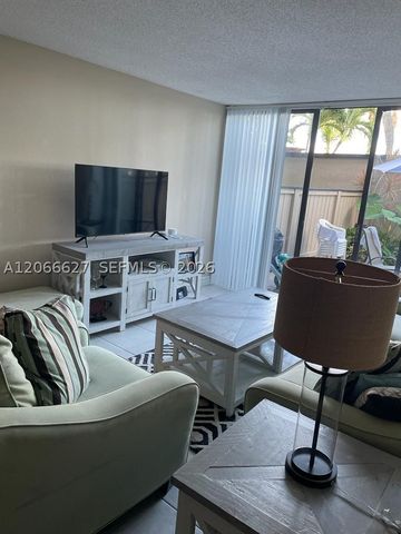 1830 Embassy Dr 118, West Palm Beach, FL 33401