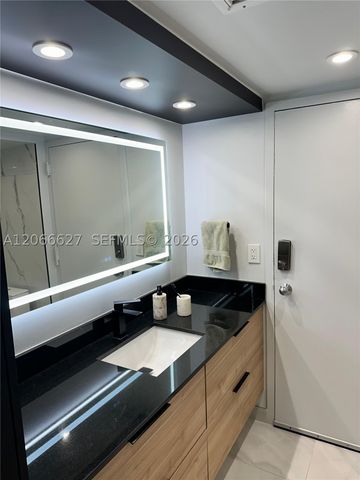 1830 Embassy Dr 118, West Palm Beach, FL 33401