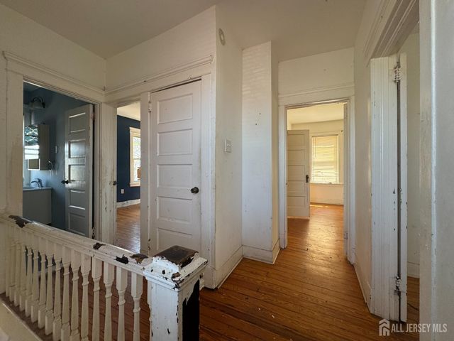 30 S 5th Avenue, Highland Park, NJ 08904