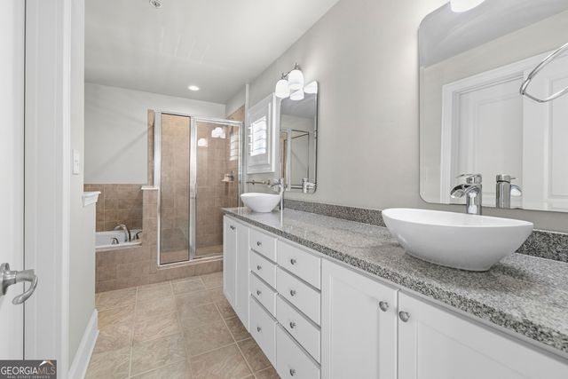 285 Le Gran Bend, Sandy Springs, GA 30328