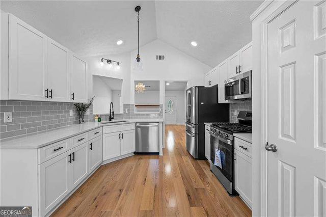 367 Ayelsbury Court, Sugar Hill, GA 30518