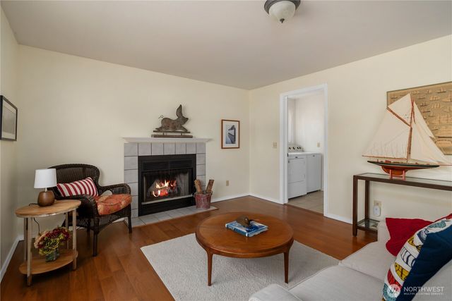 1620 NW Outrigger Loop, Oak Harbor, WA 98277
