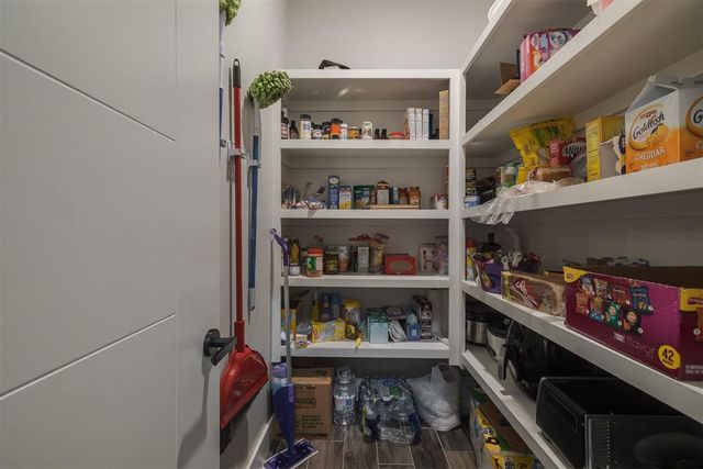 9309 NW 83rd Street, Yukon, OK 73099