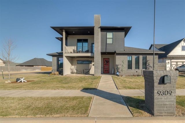 9309 NW 83rd Street, Yukon, OK 73099