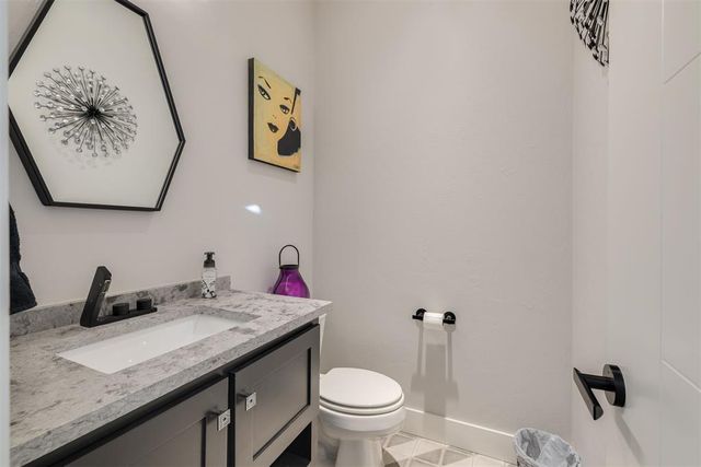 9309 NW 83rd Street, Yukon, OK 73099