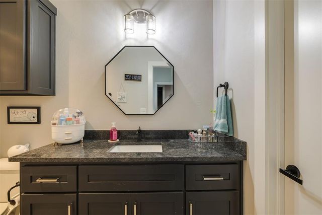 9309 NW 83rd Street, Yukon, OK 73099