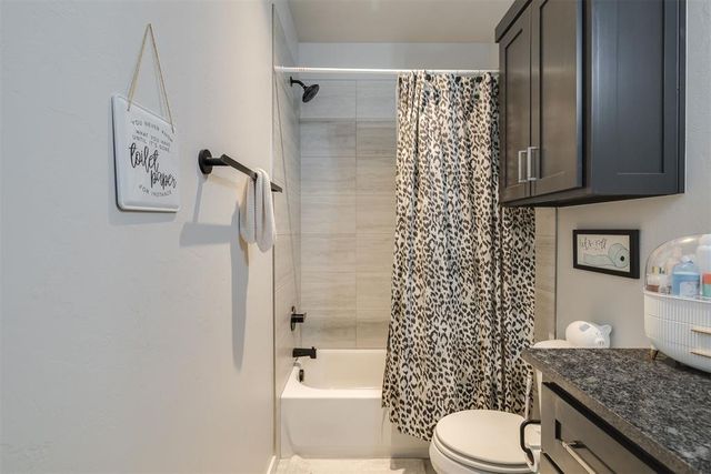 9309 NW 83rd Street, Yukon, OK 73099