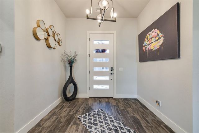 9309 NW 83rd Street, Yukon, OK 73099