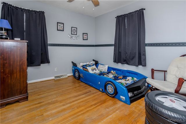 2412 Burgage Ln, Prince George, VA 23805