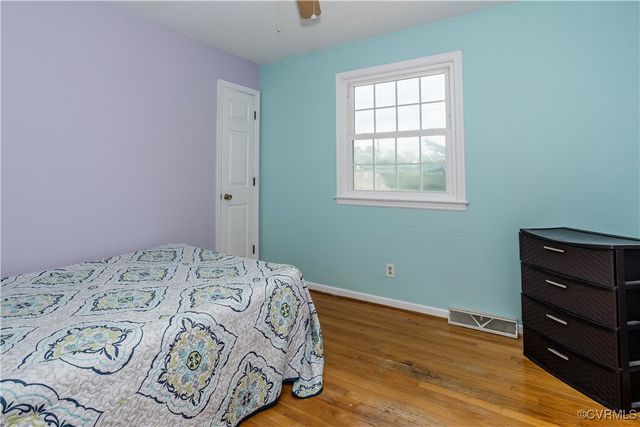 2412 Burgage Ln, Prince George, VA 23805