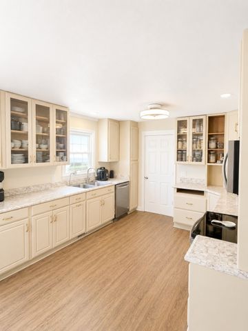 107 Candlewood Est, Shelbyville, TN 37160