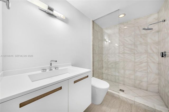 50 S Pointe Drive 607, Miami Beach, FL 33139
