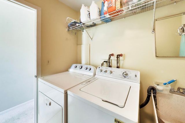 1204 Garfield Avenue, Libertyville, IL 60048