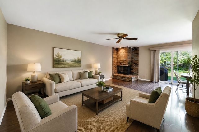 1204 Garfield Avenue, Libertyville, IL 60048