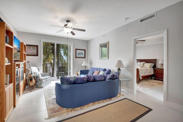 250 NE 3rd Avenue 1408, Delray Beach, FL 33444