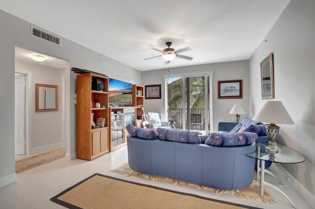 250 NE 3rd Avenue 1408, Delray Beach, FL 33444