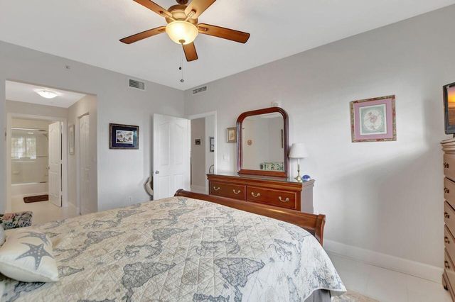 250 NE 3rd Avenue 1408, Delray Beach, FL 33444