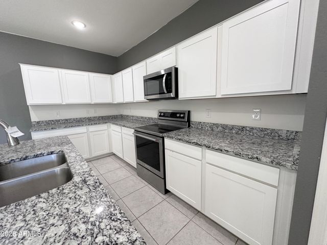 6085 E ATHENA Road, Florence, AZ 85132