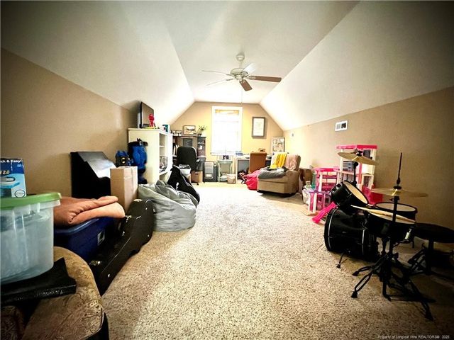 5204 Pin Oak Drive, Lumberton, NC 28358