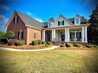 5204 Pin Oak Drive, Lumberton, NC 28358