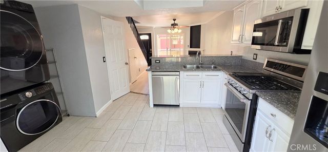 15311 Gundry 23, Paramount, CA 90723