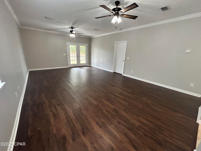 810 E 24th Street, Lynn Haven, FL 32444