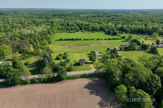 1886 101st Avenue, Otsego, MI 49078