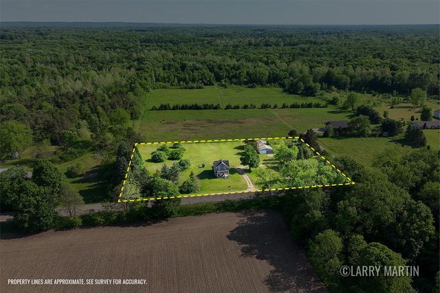 1886 101st Avenue, Otsego, MI 49078