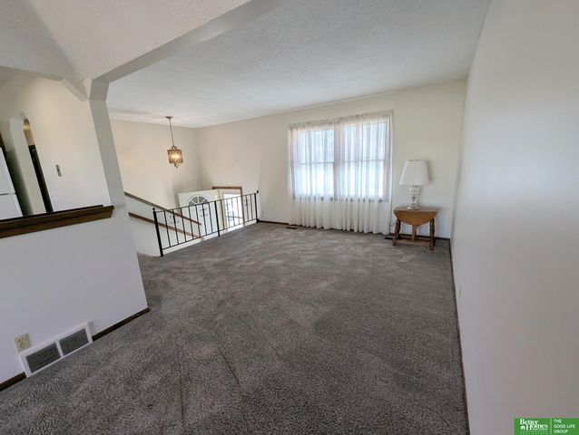 12512 Yates Street, Omaha, NE 68164