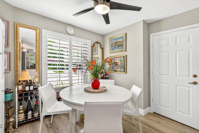 7033 Galleon Cove, Riviera Beach, FL 33418