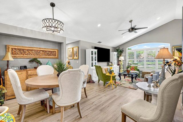 7033 Galleon Cove, Riviera Beach, FL 33418