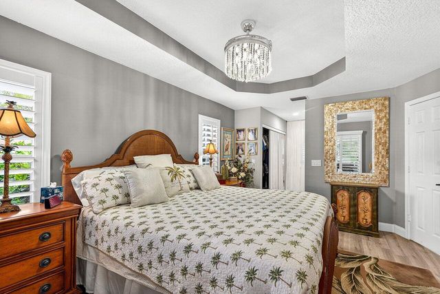 7033 Galleon Cove, Riviera Beach, FL 33418