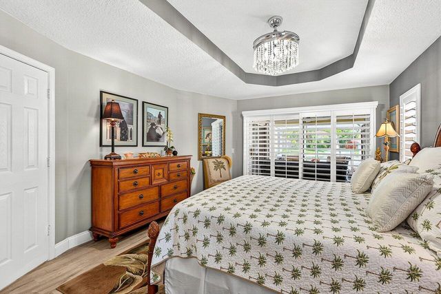 7033 Galleon Cove, Riviera Beach, FL 33418