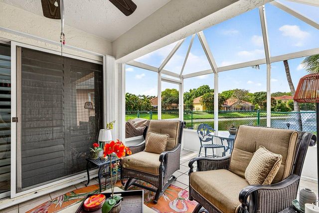 7033 Galleon Cove, Riviera Beach, FL 33418