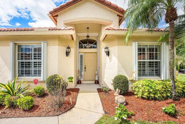 7033 Galleon Cove, Riviera Beach, FL 33418