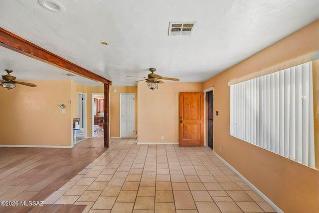 6131 E 28th Street, Tucson, AZ 85711