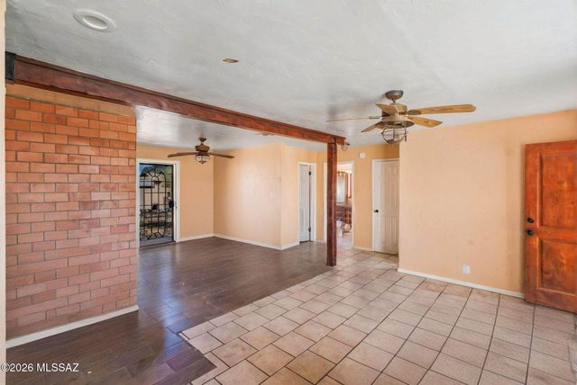 6131 E 28th Street, Tucson, AZ 85711
