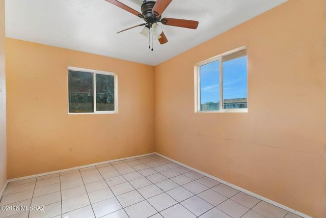 6131 E 28th Street, Tucson, AZ 85711