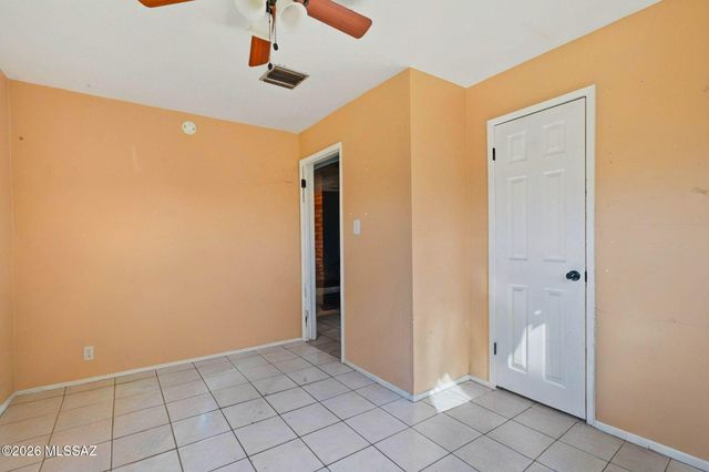 6131 E 28th Street, Tucson, AZ 85711