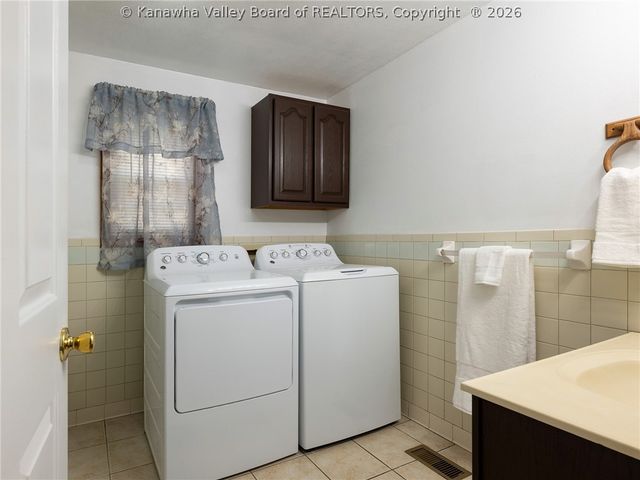 118 Maroney Lane, Shrewsbury, WV 25015