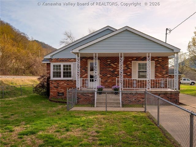 118 Maroney Lane, Shrewsbury, WV 25015