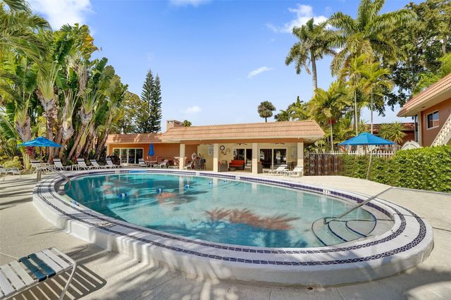 1920 NE 1st Terrace 107H, Wilton Manors, FL 33305