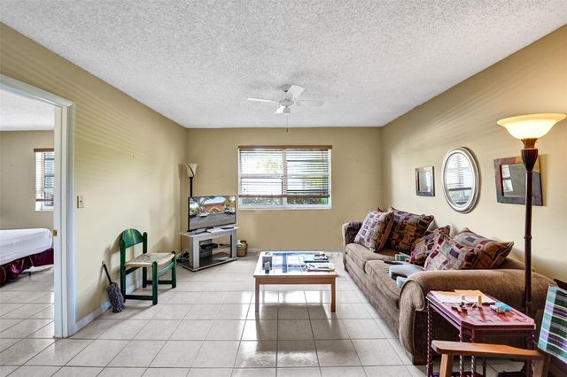 1920 NE 1st Terrace 107H, Wilton Manors, FL 33305